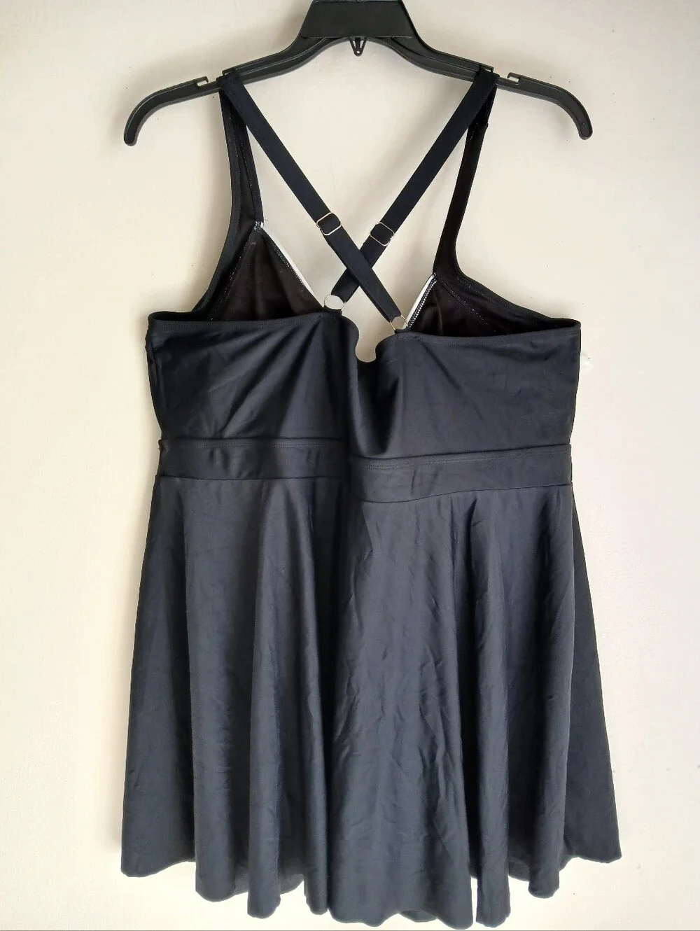 Bloom Chic Swim Top Size 26 Black White